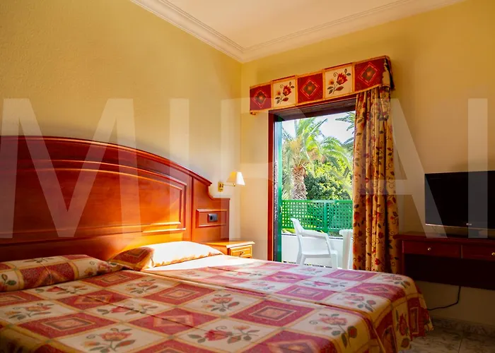 热带酒店 3* 拉克鲁斯