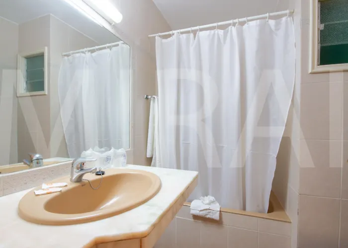 Tropical 푸에르토 드 라 크루즈