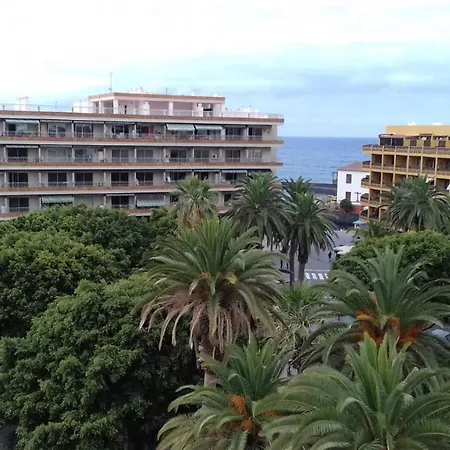Tropical Hotel