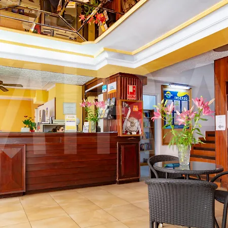 Tropical Hotel